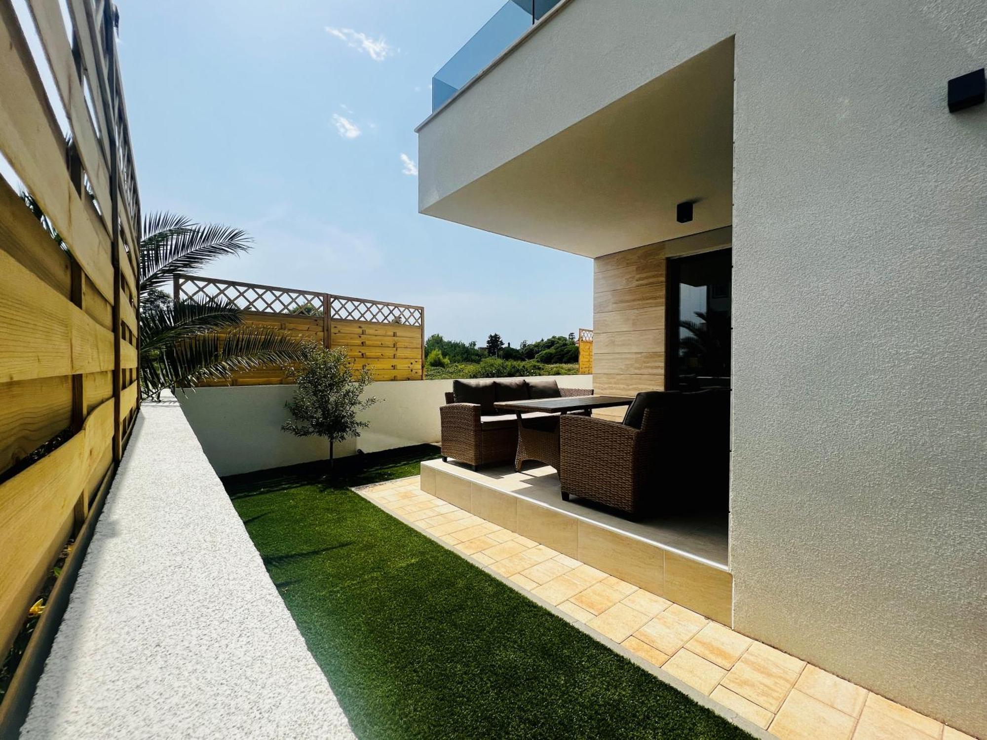 Apartments The Beach Resort Vir Exterior foto